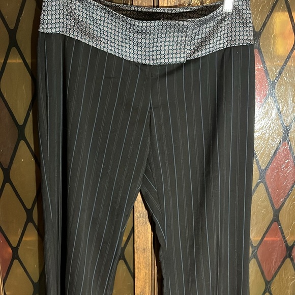 RARE Vintage Y2K Express DesignStudio black w/ blue pinstripe &embroidered waist - Picture 4 of 9